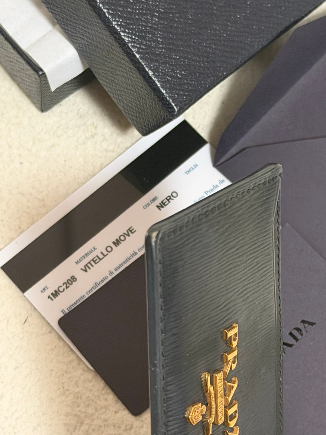 프라다 비텔로 무브 카드지갑 상품이미지7