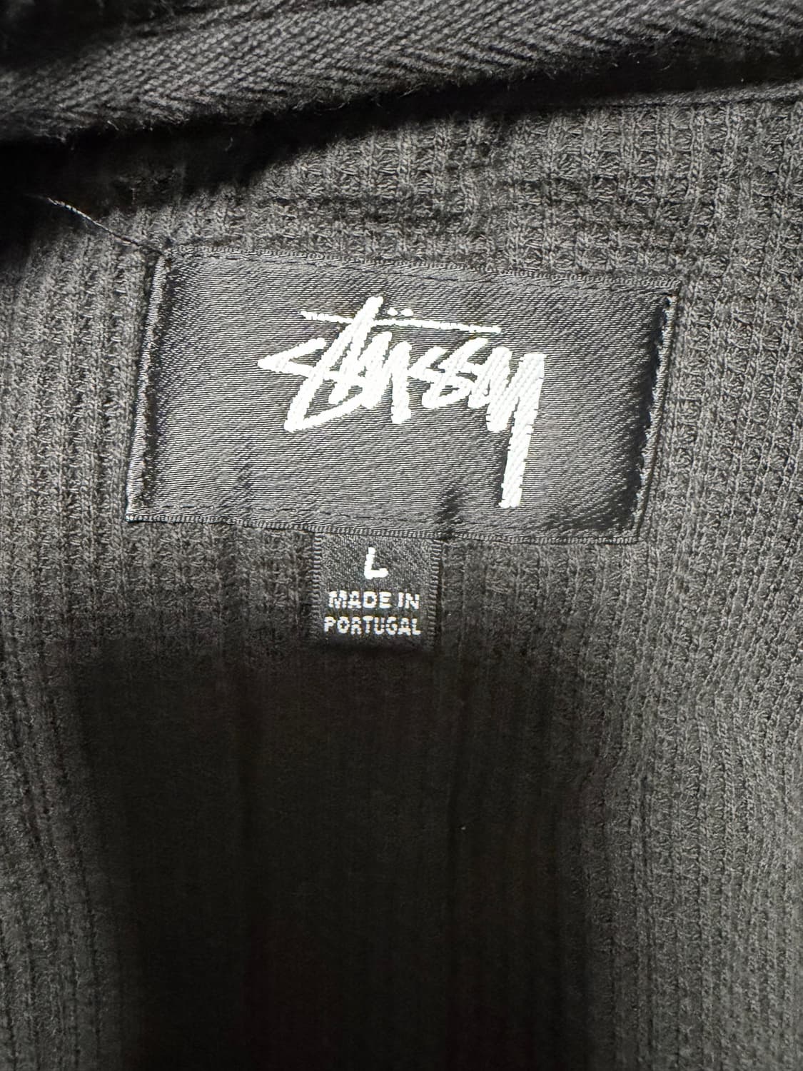 스투시 버티컬 퀄티드 후드집업 블랙 L 상품이미지3