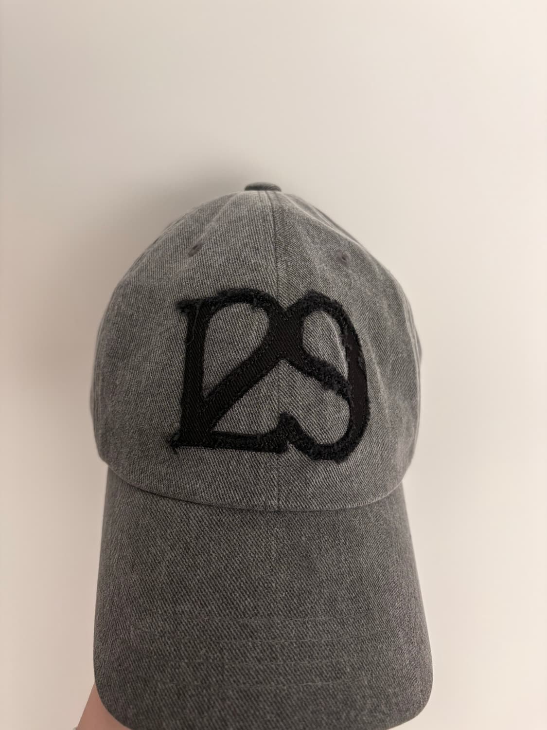 일리고 129 아플리케 볼캡- 딥차콜 상품이미지3