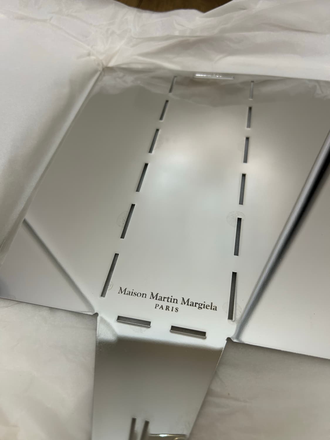 마르지엘라 오브제 실버 미러 홀더 상품이미지4