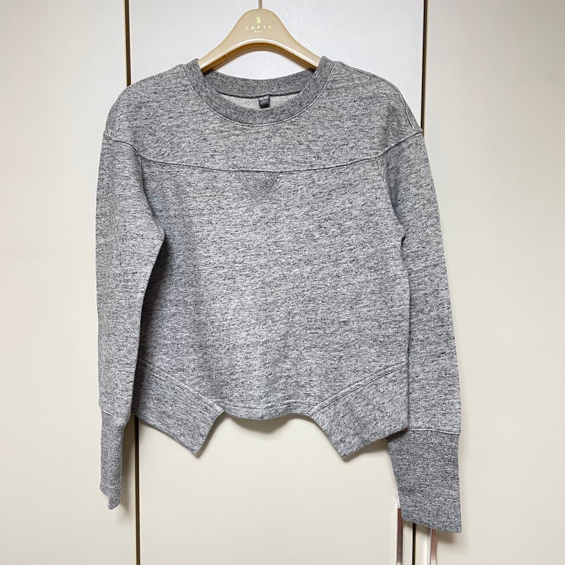 유니클로 그레이 맨투맨 S사이즈 상품이미지1