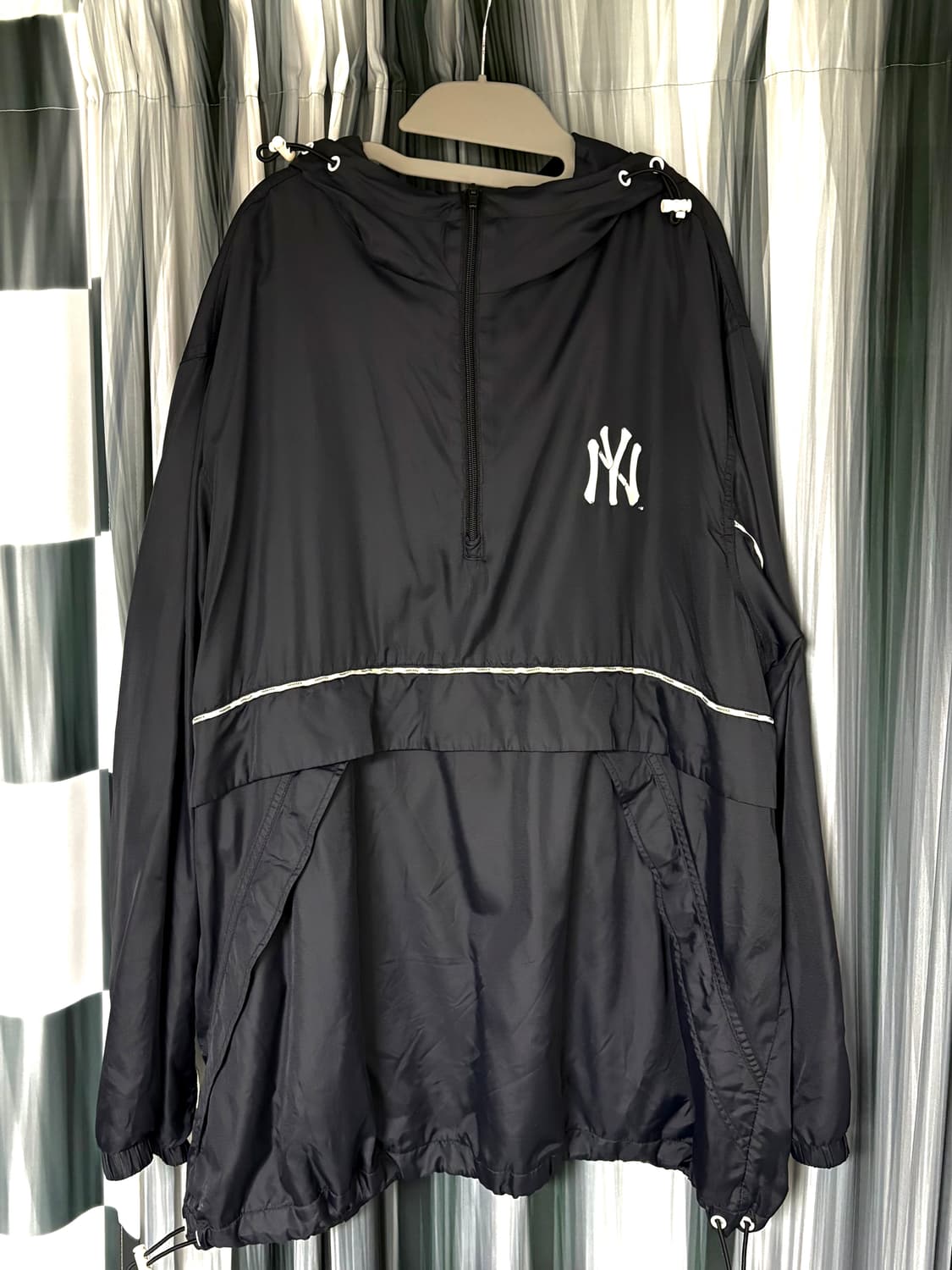 MLB 양키스 나일론 바람막이 후드 아노락 XL 상품이미지1