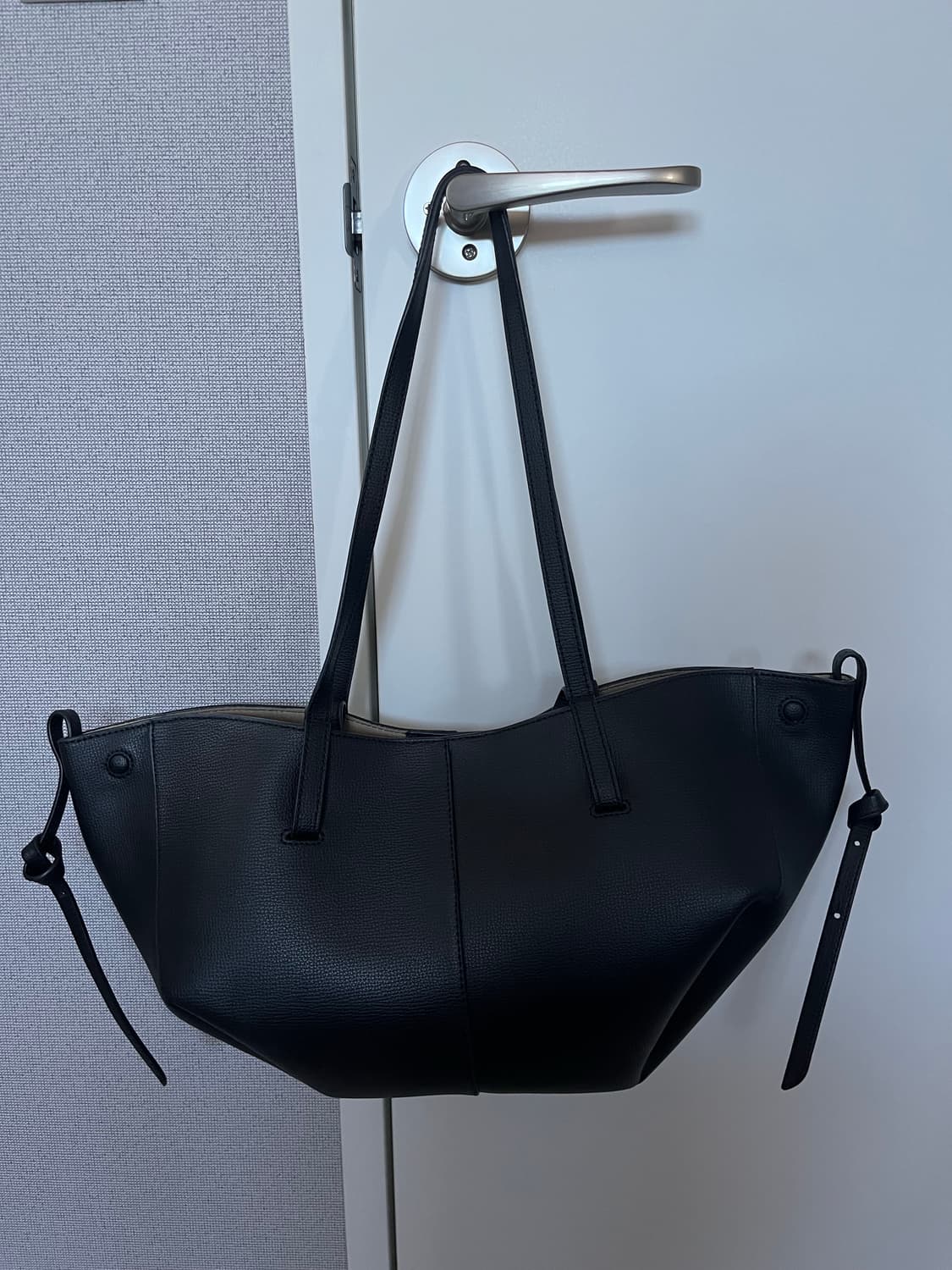 폴렌느 심미니 블랙 상품이미지3