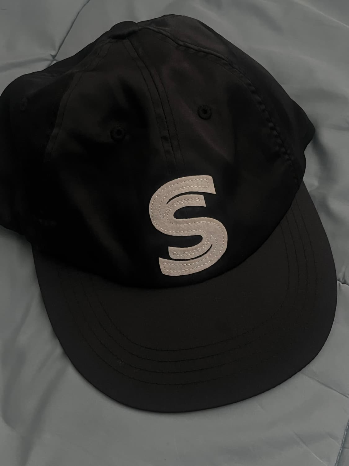 사파리스팟_ Emblem Patch Satin Cap (Black) 상품이미지3