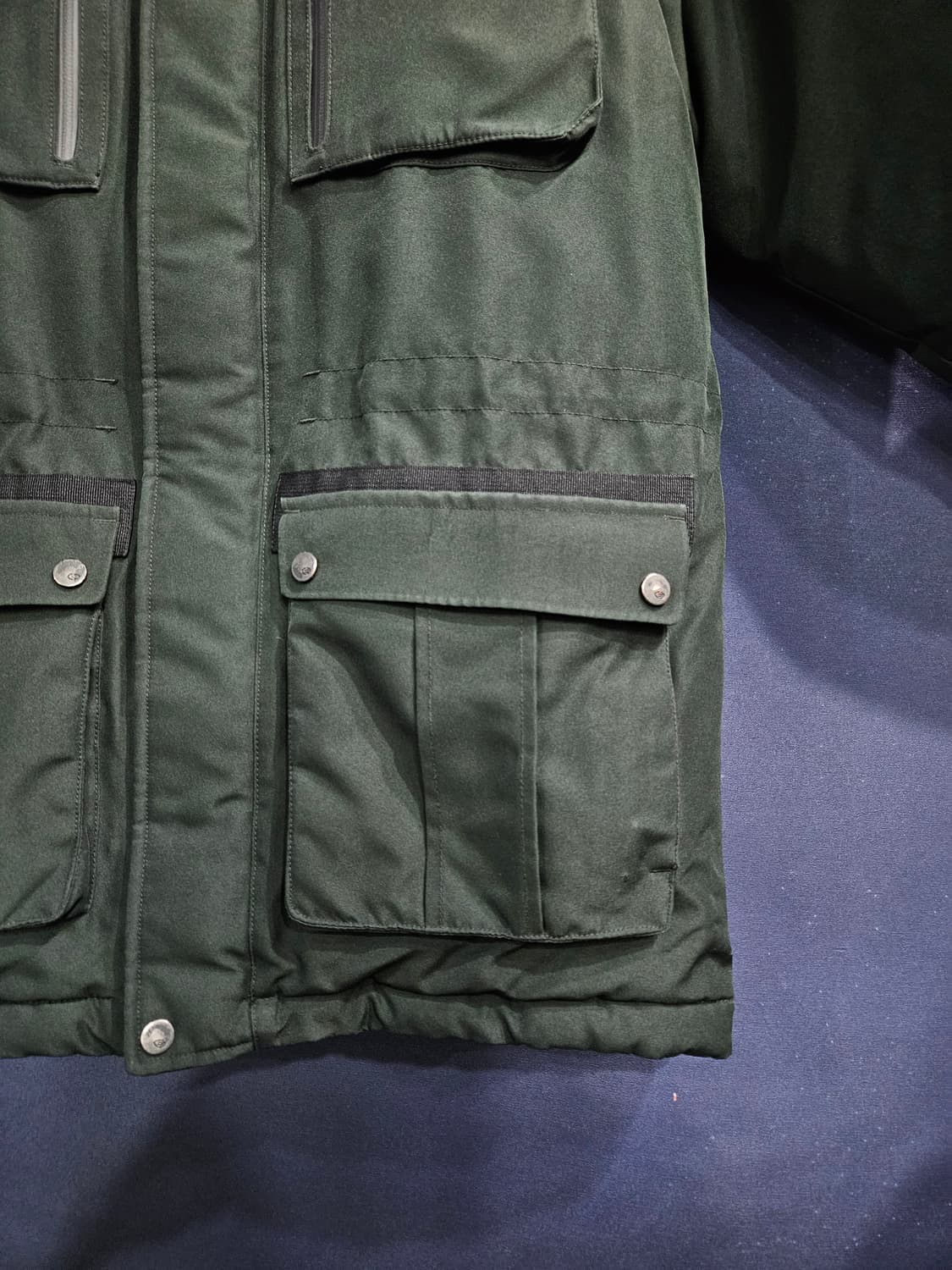 아이더 700필 고어 윈드스토퍼 다크그린 남성 100 구스다운 패딩  상품이미지7