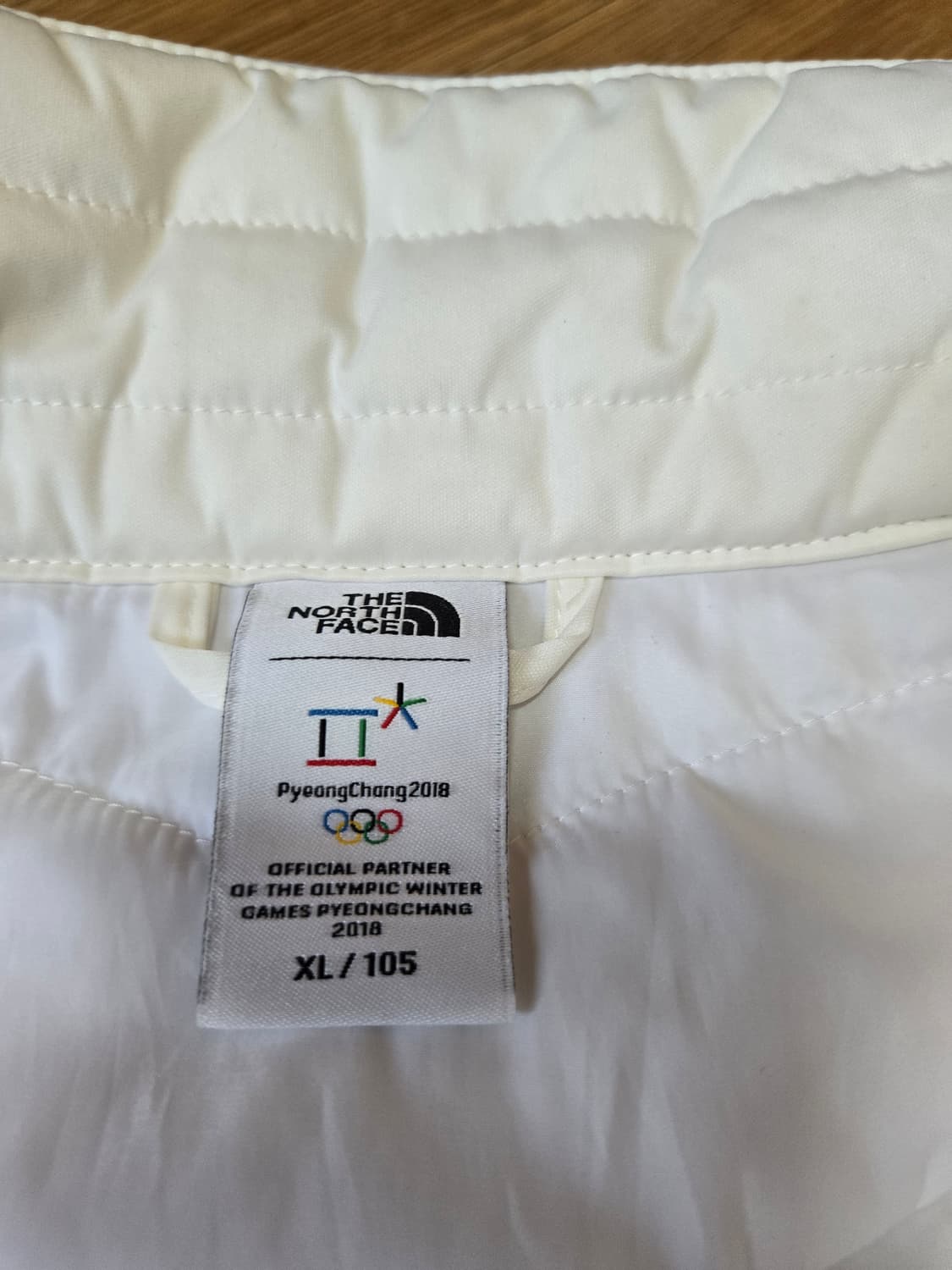 노스페이스 평창 아이보리 경량패딩(105사이즈) 상품이미지6