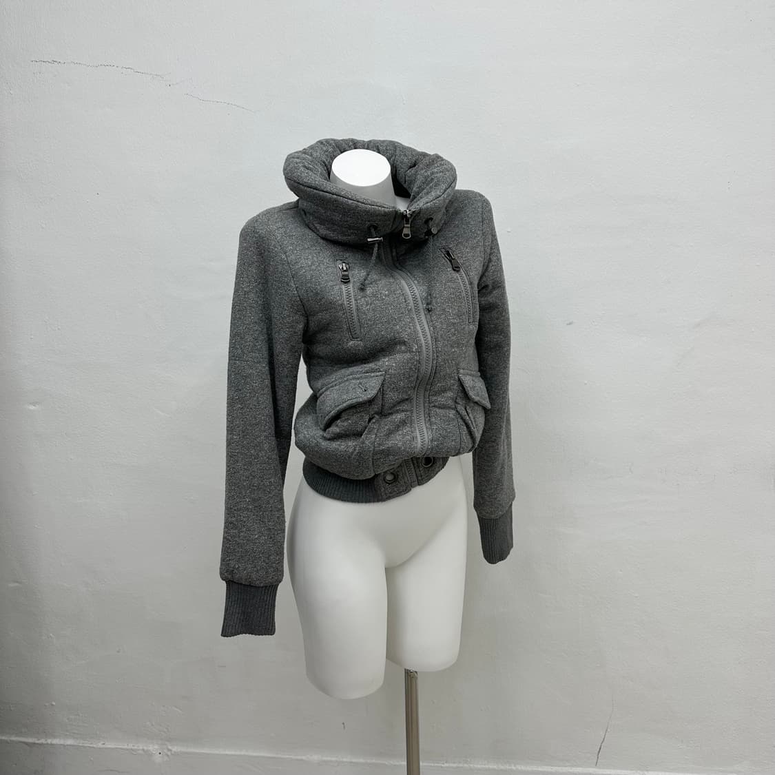 Sorridere grey highneck jacket 상품이미지3