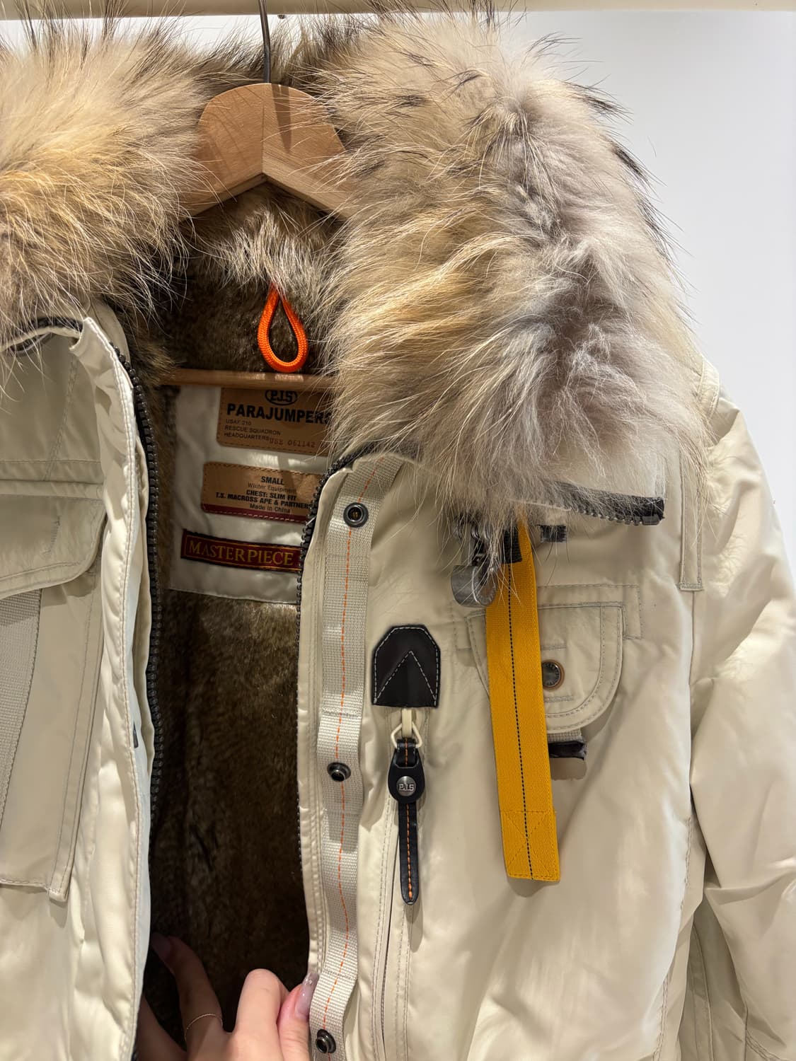 파라점퍼스 USAF 210 퍼 안감 패딩 여성 상품이미지3