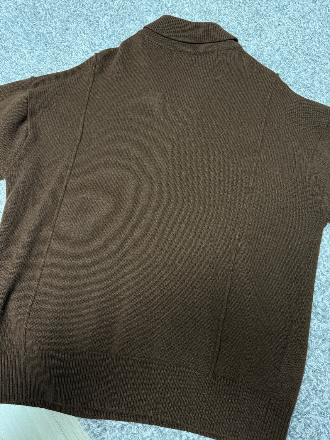 문선 Lambswool pin tuck collar 니트 상품이미지3