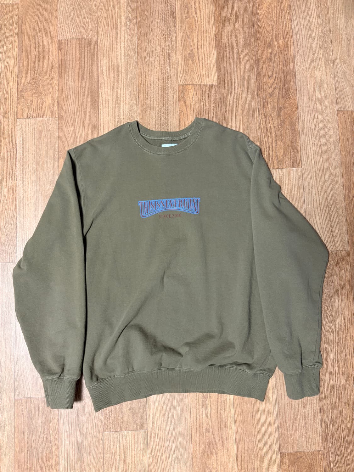 디스이즈네버댓 맨투맨 상품이미지2