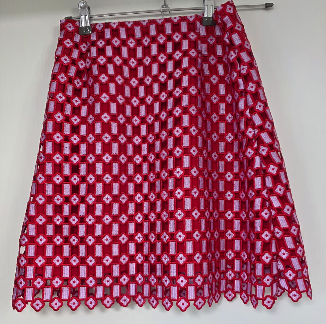 산드로 레드 레이스 미니스커트 정품 55사이즈 상품이미지3