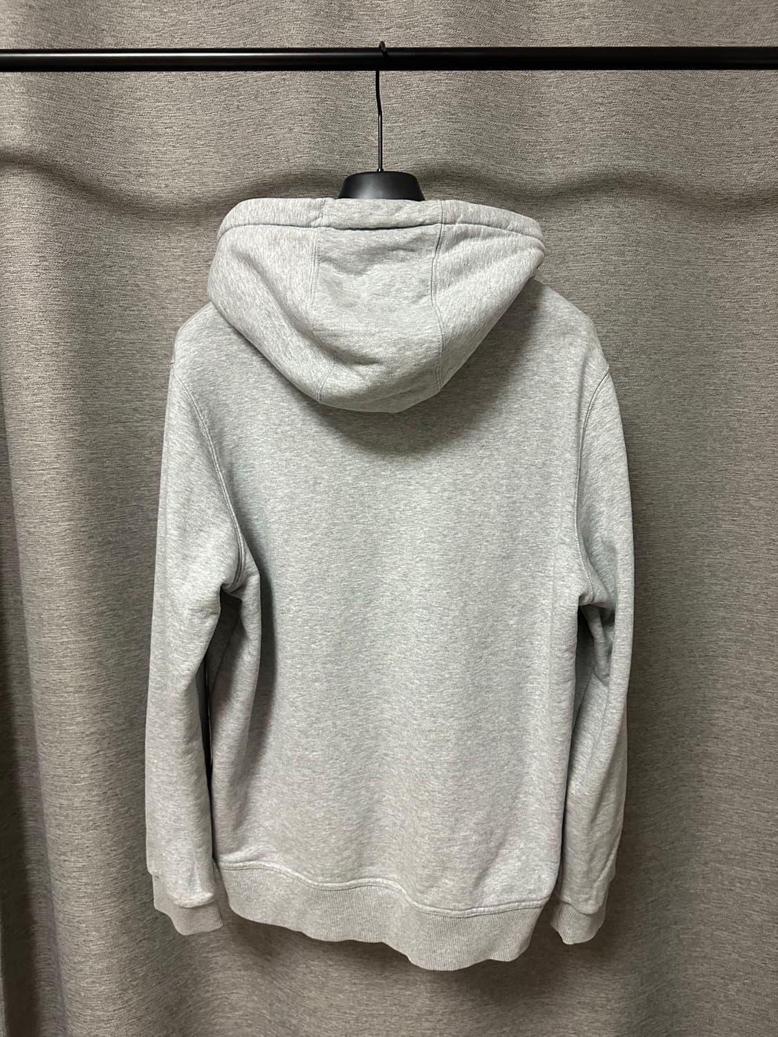 (M) 버버리 레터링로고 후드티 그레이 상품이미지2