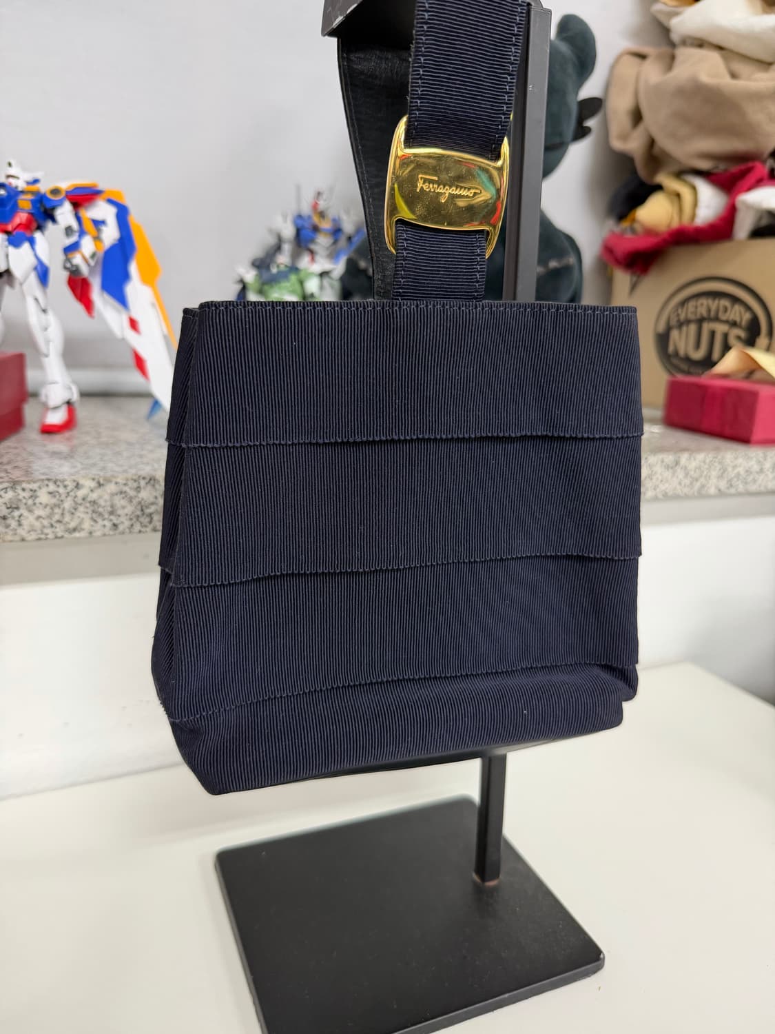 정품) 페라가모 바라 티어드 원 핸들백 상품이미지2