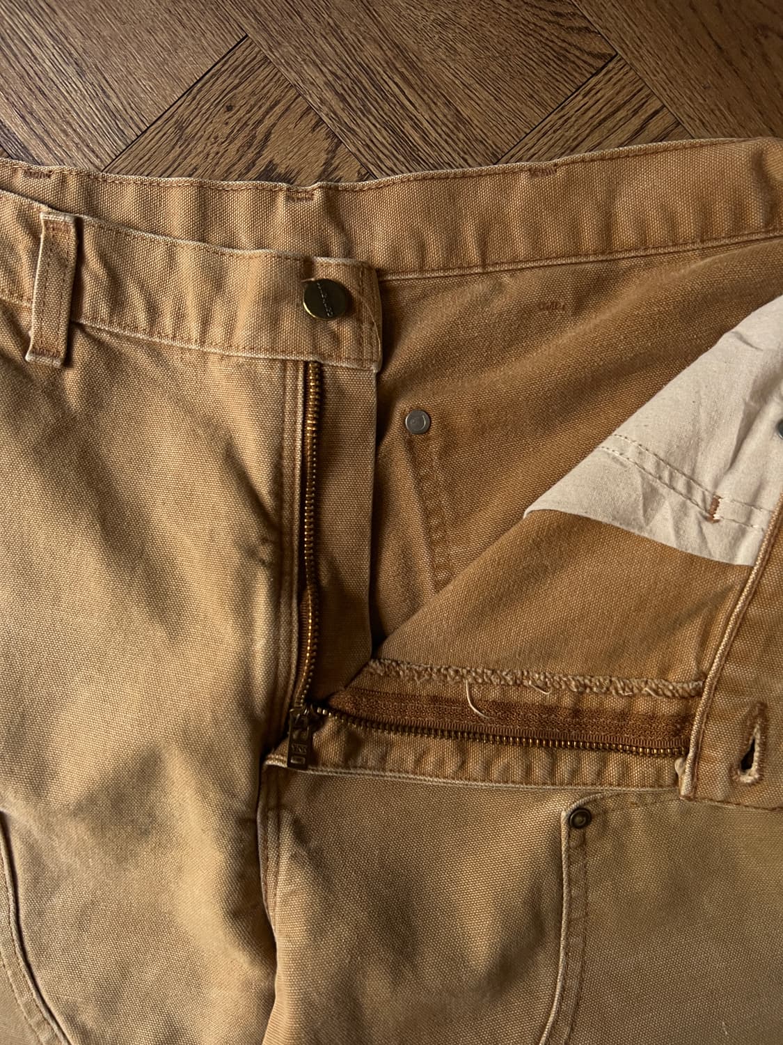 [33]칼하트 USA 더티워싱 브라운 더블니 워크 팬츠 상품이미지3