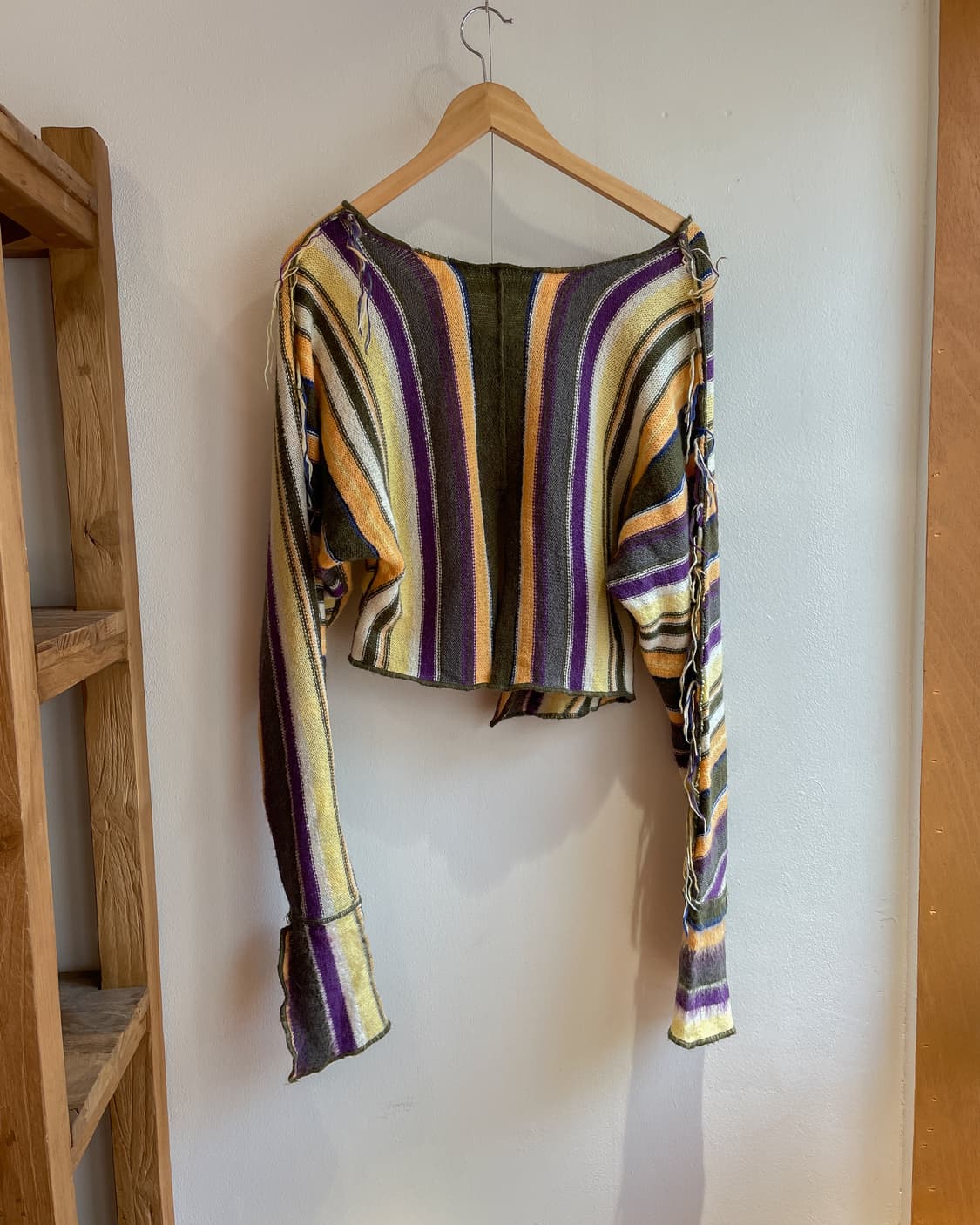 퍼버즈 멀티 컬러 니트 쉐이터 상품이미지5