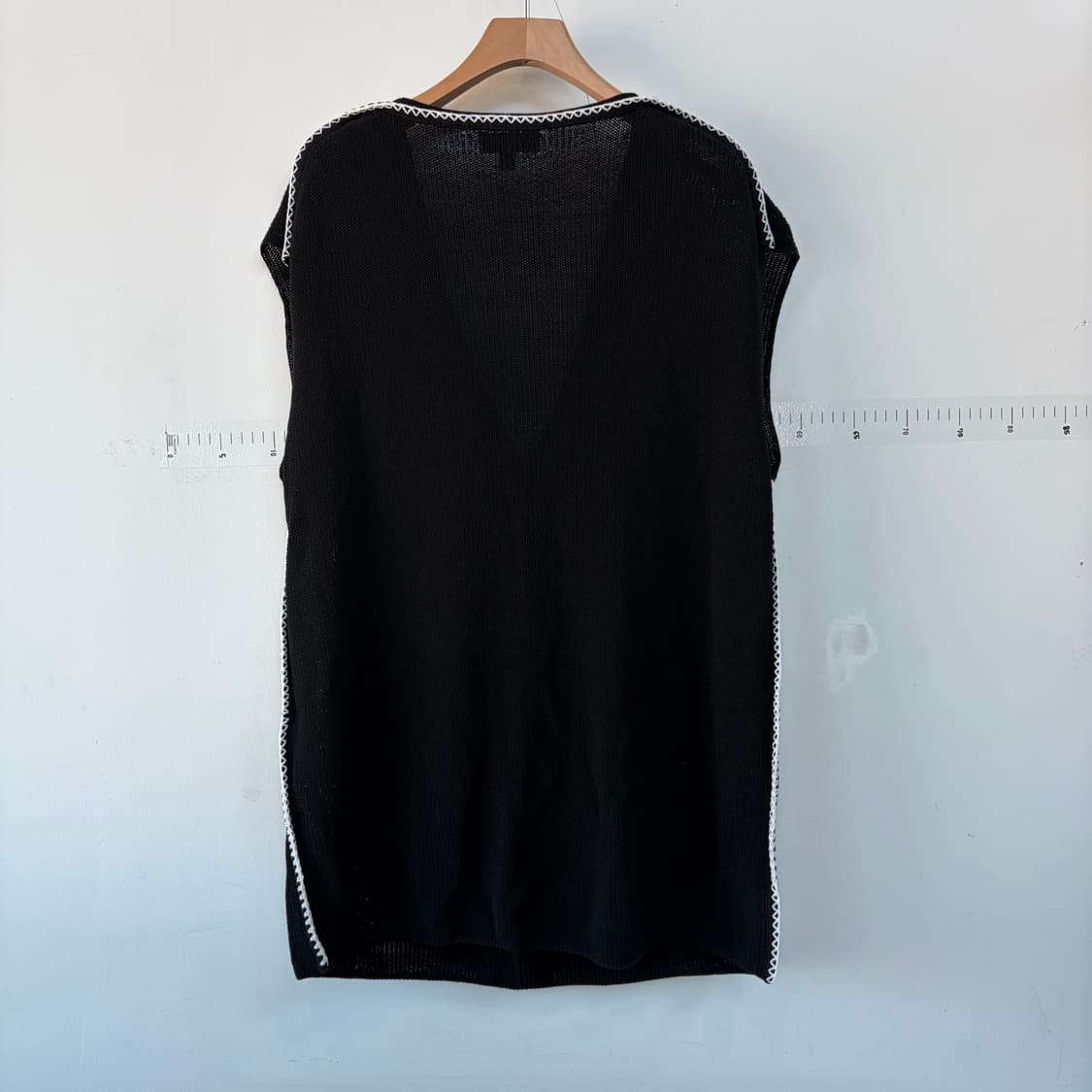 COS 코스 블랙 V넥 니트 조끼 상품이미지4