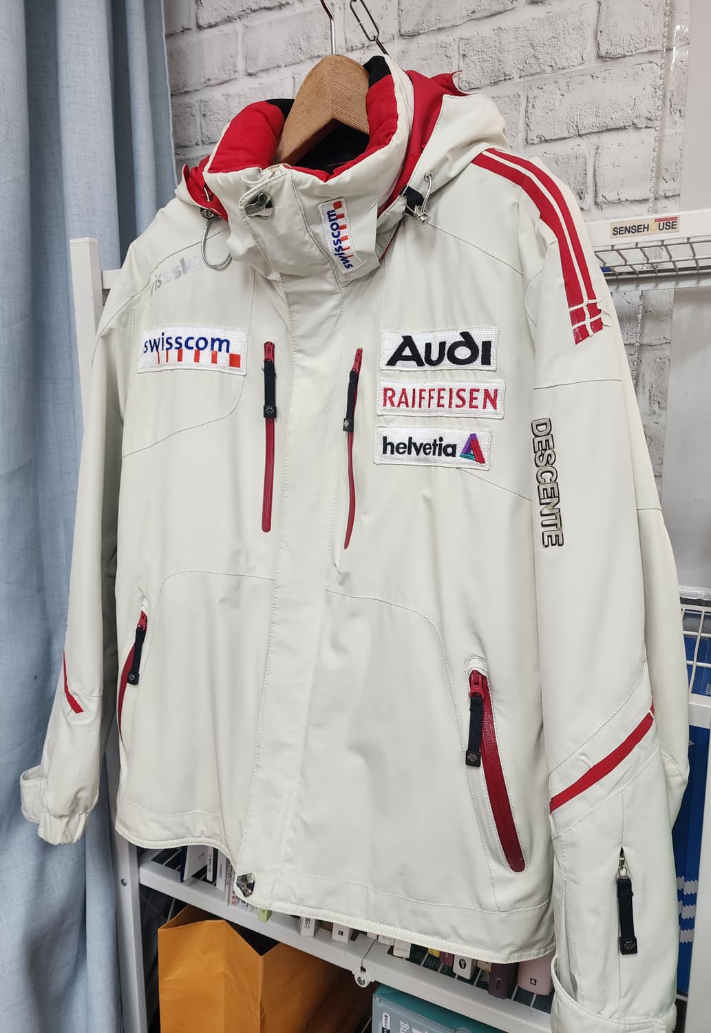 데상트 아우디 스위스 스키자켓 100 빈티지 올드스쿨 남성스키복 XD63 상품이미지2