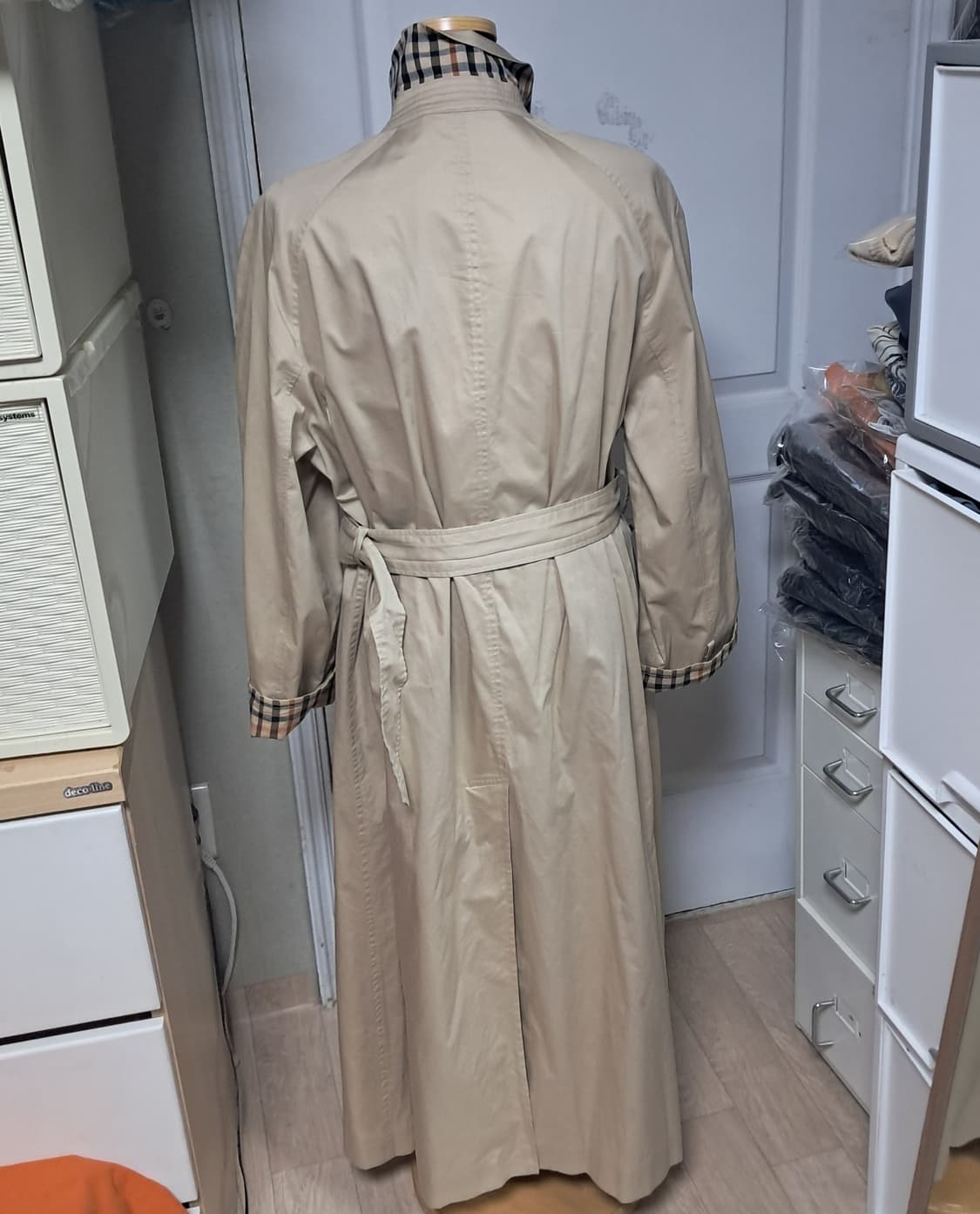 닥스 여성 빈티지 롱 트렌치 코트 베이지 66 상품이미지3