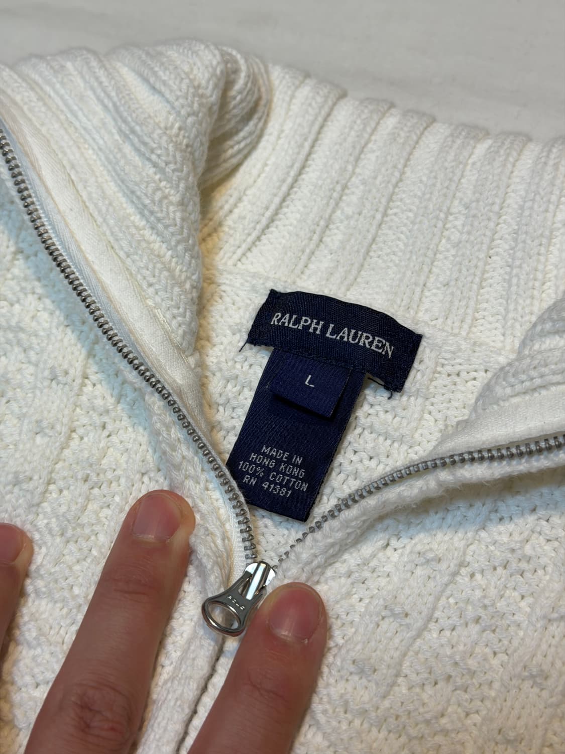 폴로 랄프로렌 딱붙핏 케이블 코튼 니트집업 화이트 상품이미지4
