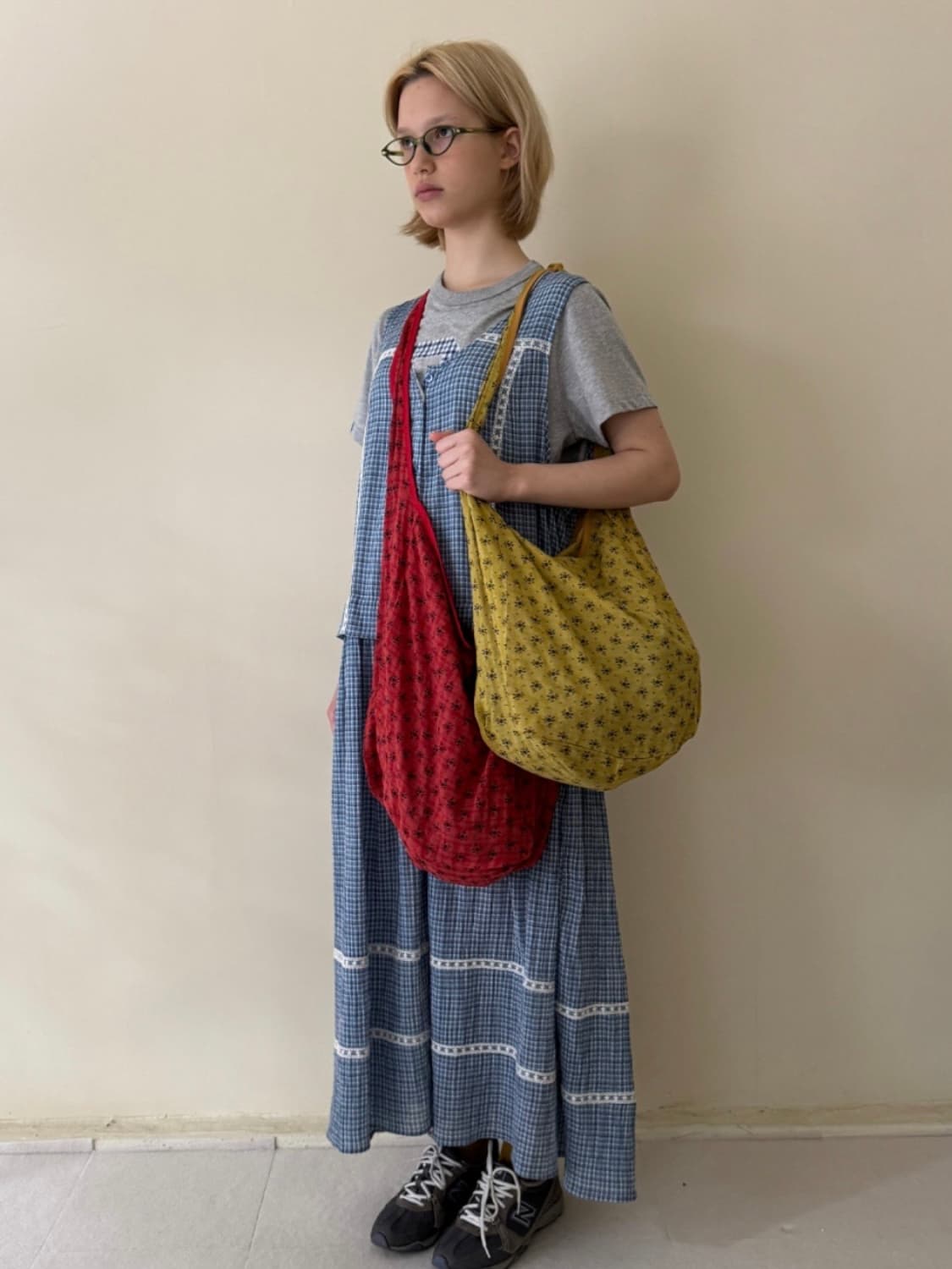 노컨텐츠/ 플라워 백 상품이미지1