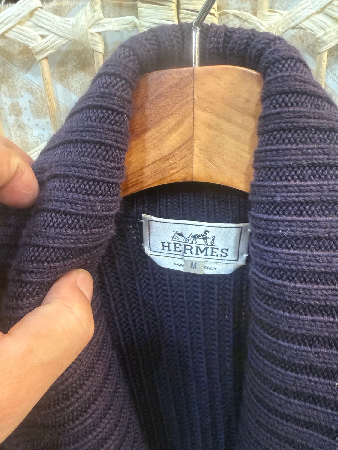 95-100 정품 에르메스 가디건 팝니다 상품이미지2