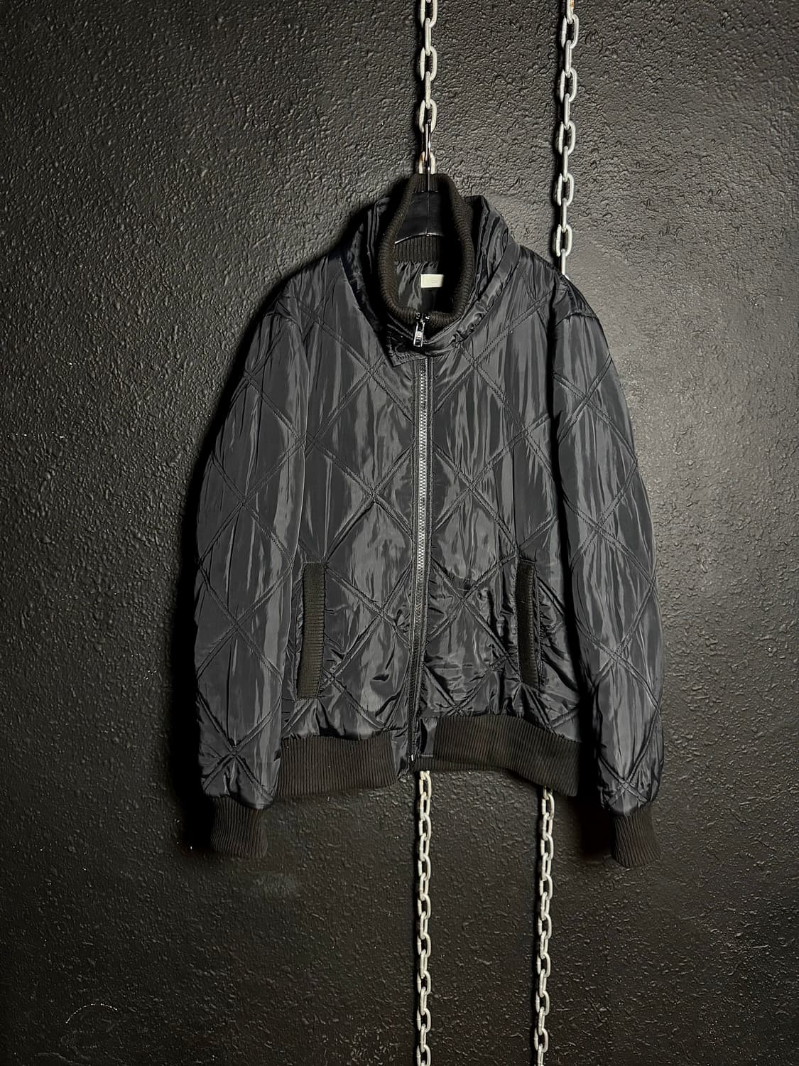 Black Diamond Quilted Bomber Jacket   상품이미지1