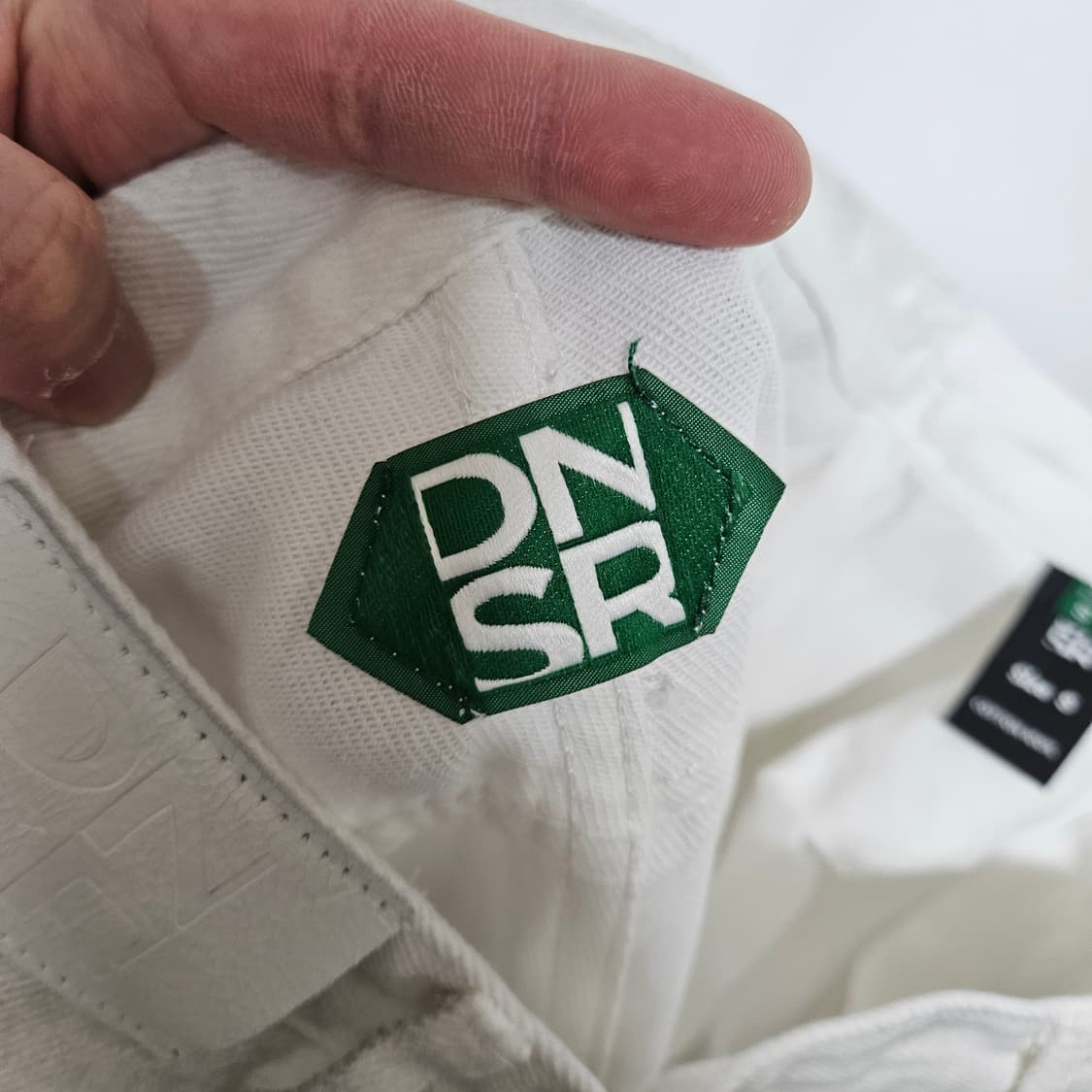 S DNSR 사이드 버튼 더티 화이트 데님팬츠 상품이미지9