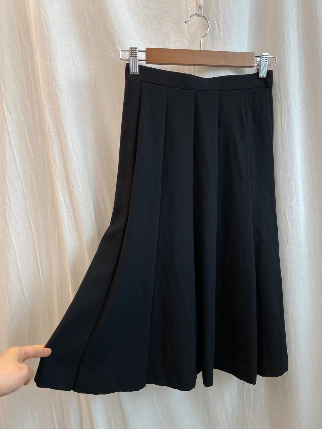 EMMA 블랙울플레어스커트(22) 상품이미지1