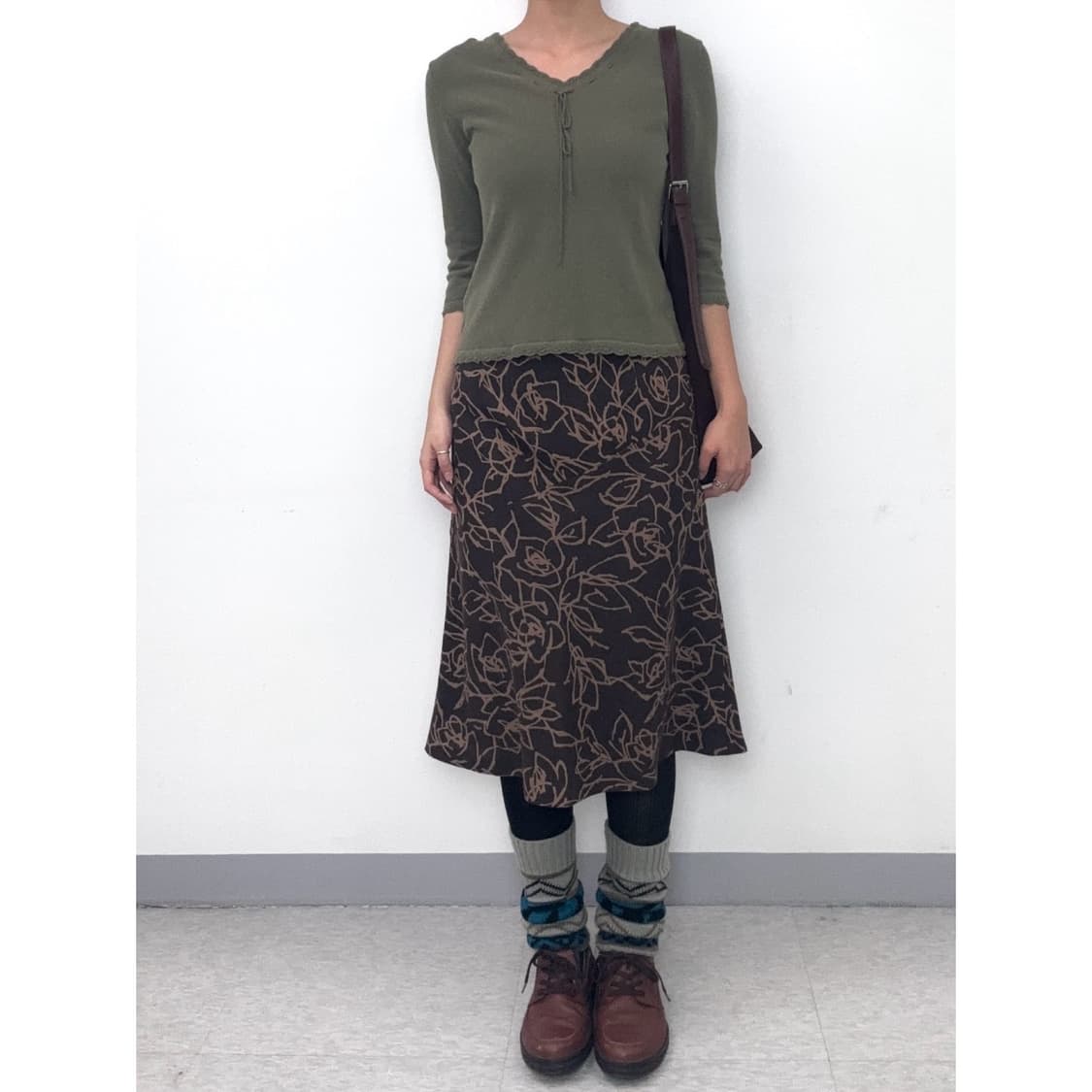 빈티지 카키 반팔 상품이미지2