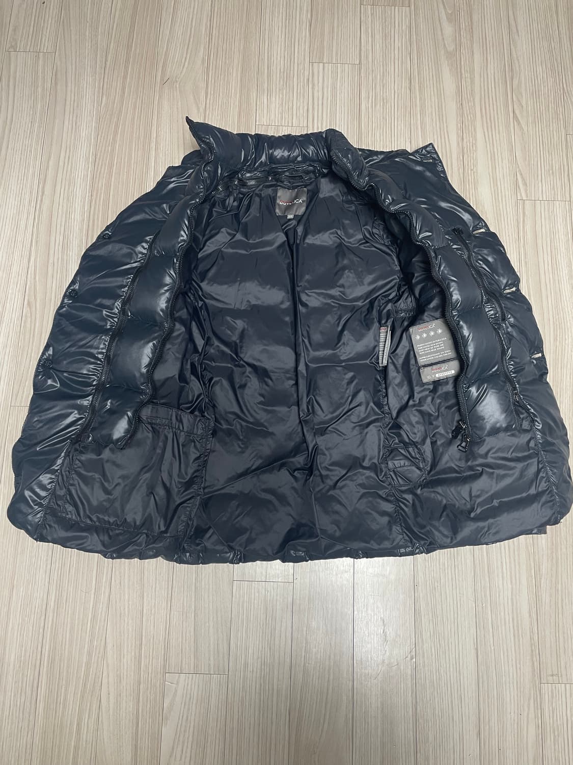 정품 듀베티카 구스 패딩 46사이즈 상품이미지2