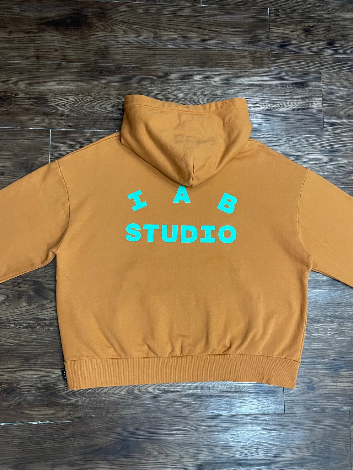 아이앱스튜디오 IAB STUDIO 후드티 상품이미지1