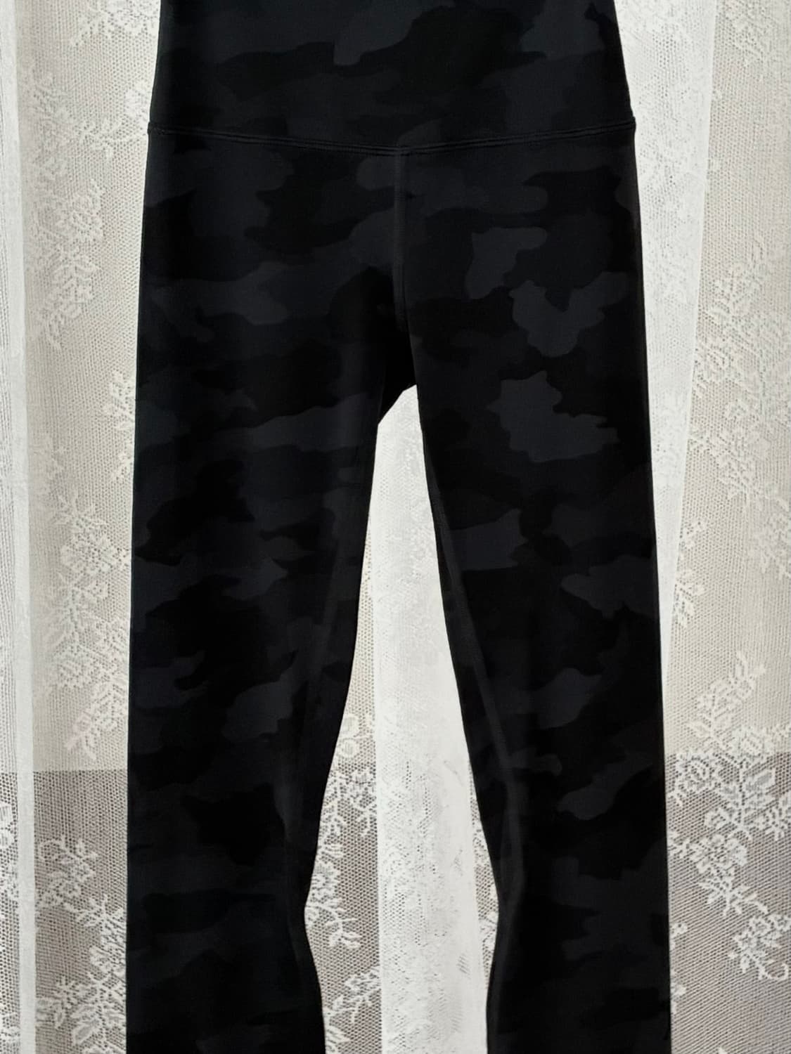 2) 룰루레몬 카모플라쥬 패턴 레깅스 블랙 상품이미지3