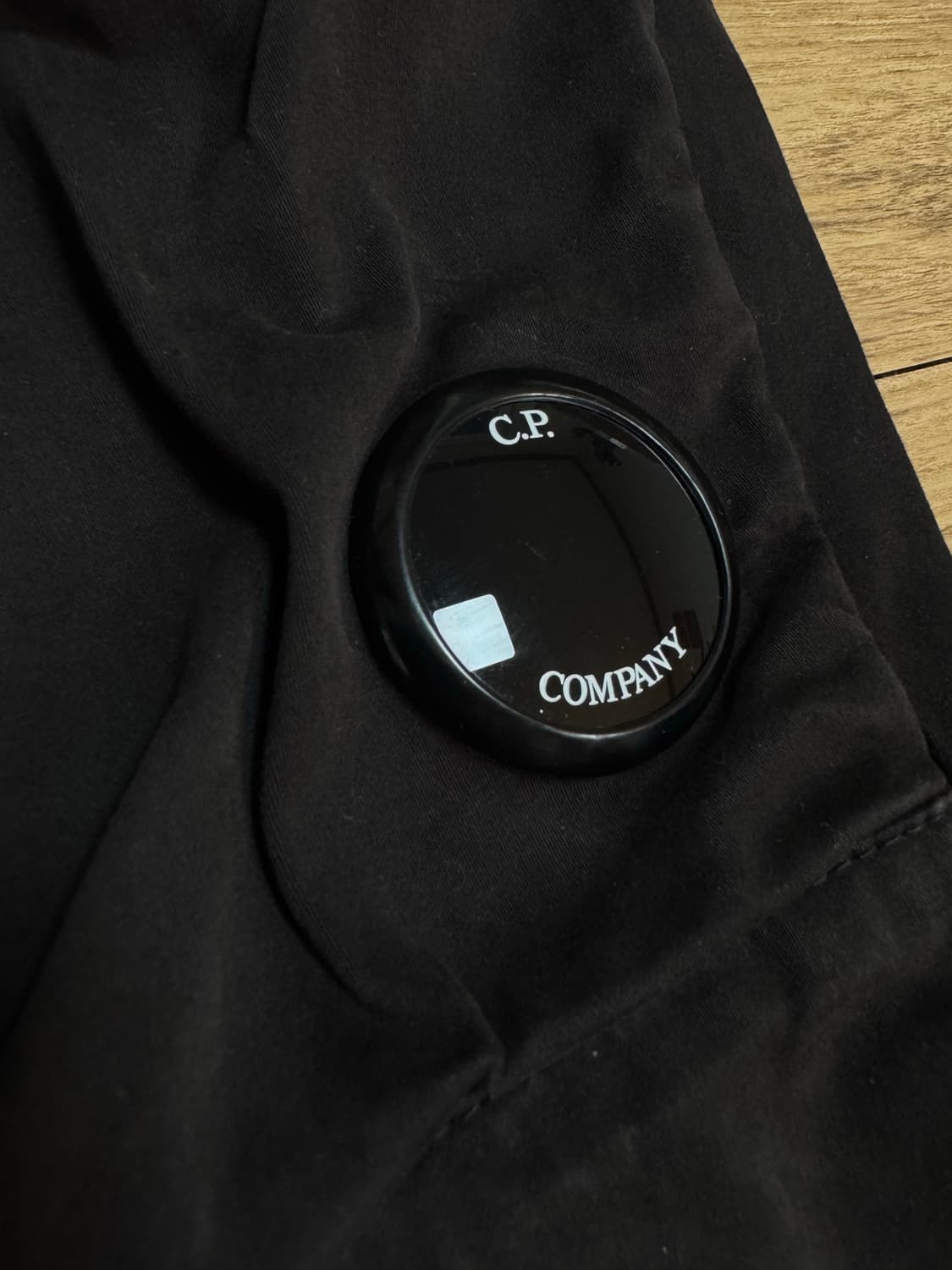 [48]CP 컴퍼니 렌즈 디테일 카고 코튼 팬츠 상품이미지3