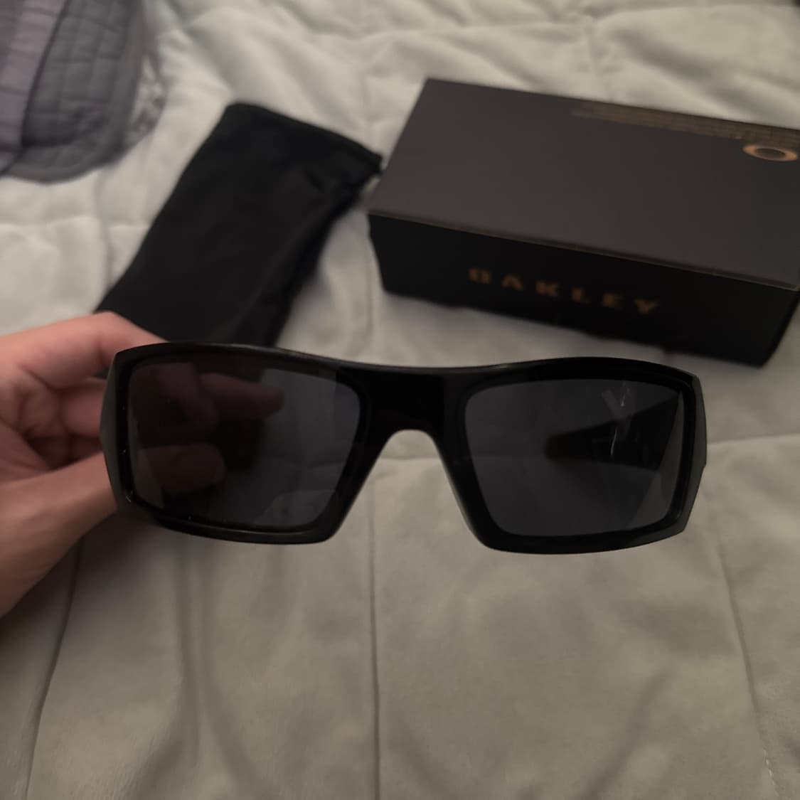 오클리 가스캔 블랙 선글라스 상품이미지1