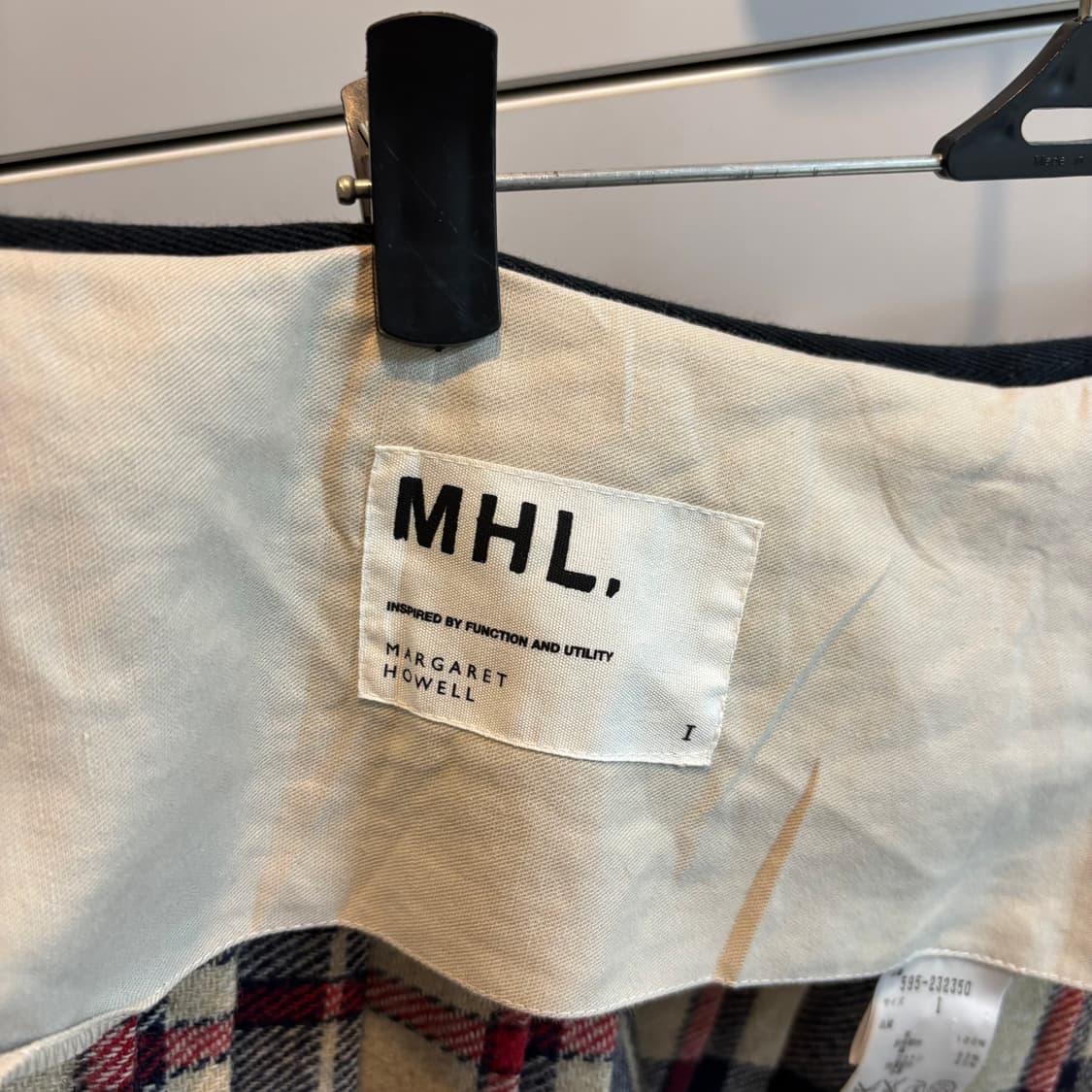 마가렛호웰 MHL 울100% 타탄체크 랩 스커트 상품이미지4