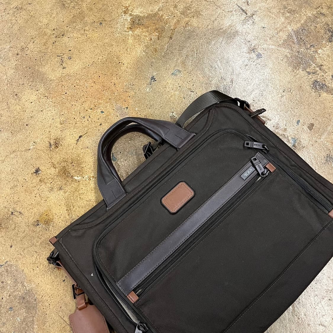 [정품] TUMI 투미 브라운 서류 가방 b14 상품이미지1