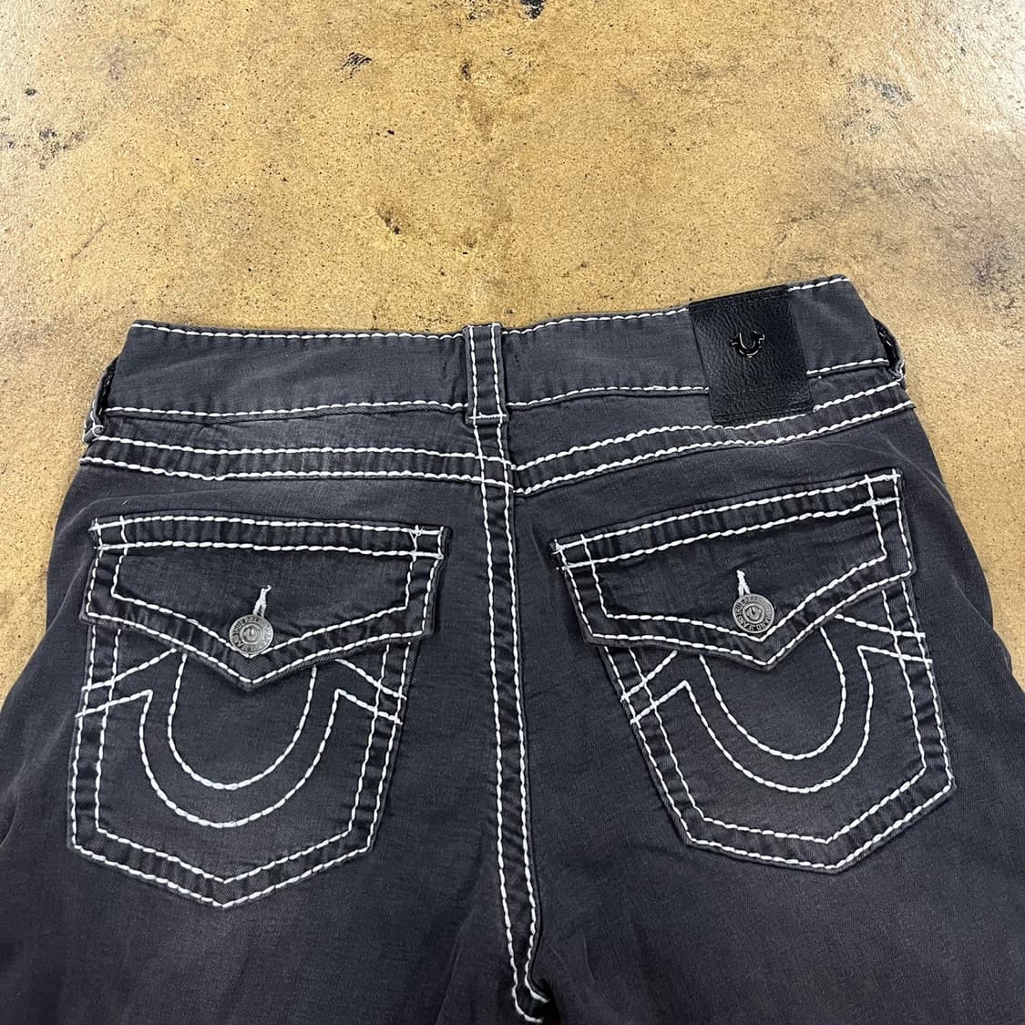 [정품/32] 트루릴리젼 블랙 워싱 데님 바지 b14 상품이미지4