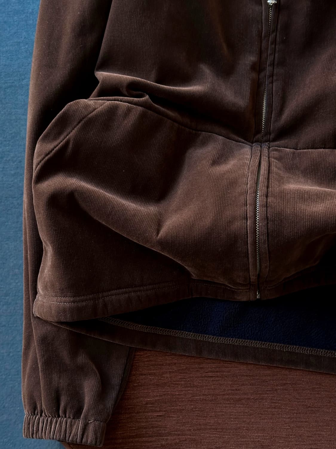 Velour fabric design zip parka 상품이미지3