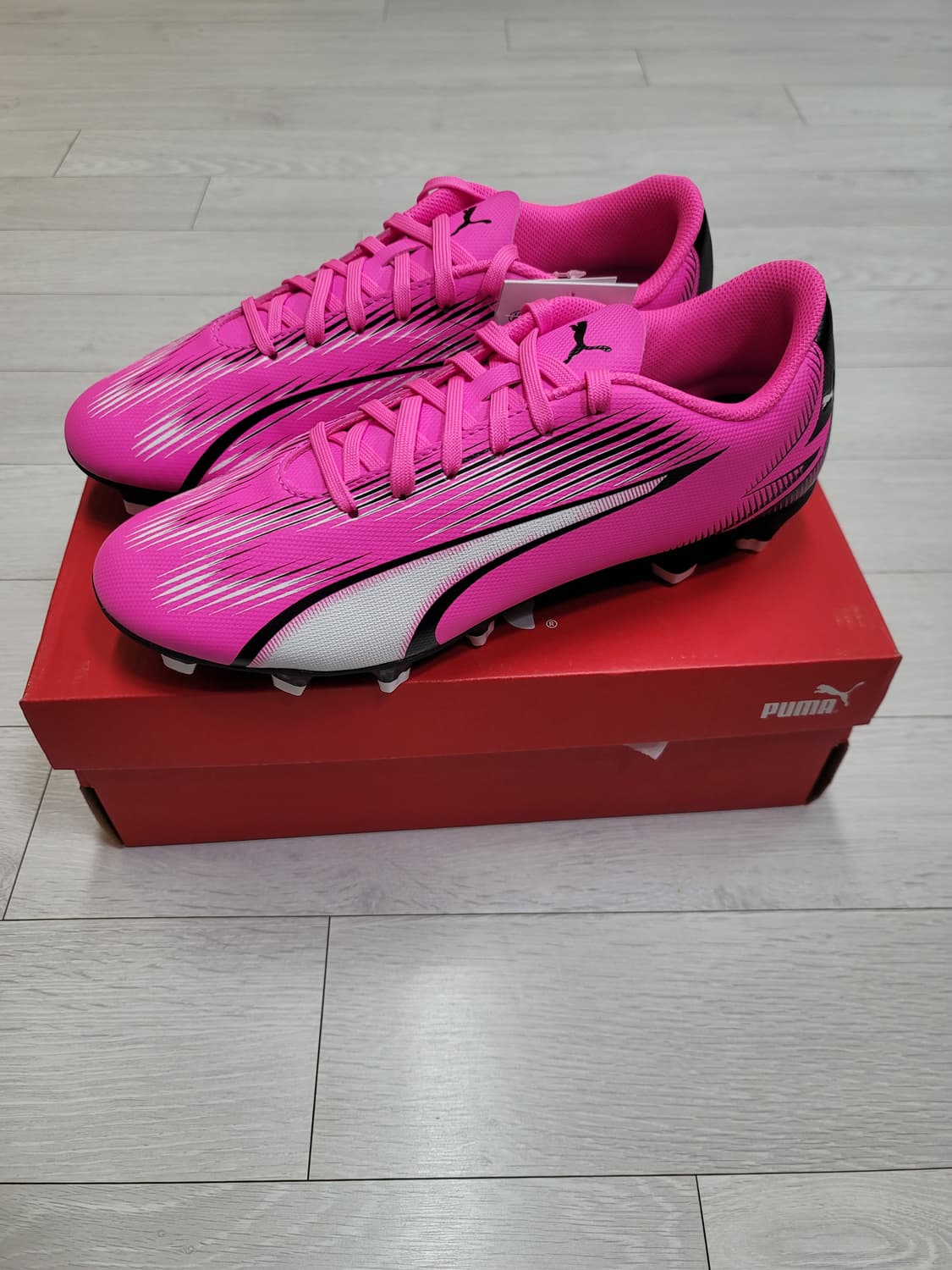 (255)푸마 축구화 울트라 플레이 FG/AG[대전 직거래도 가능] 상품이미지3