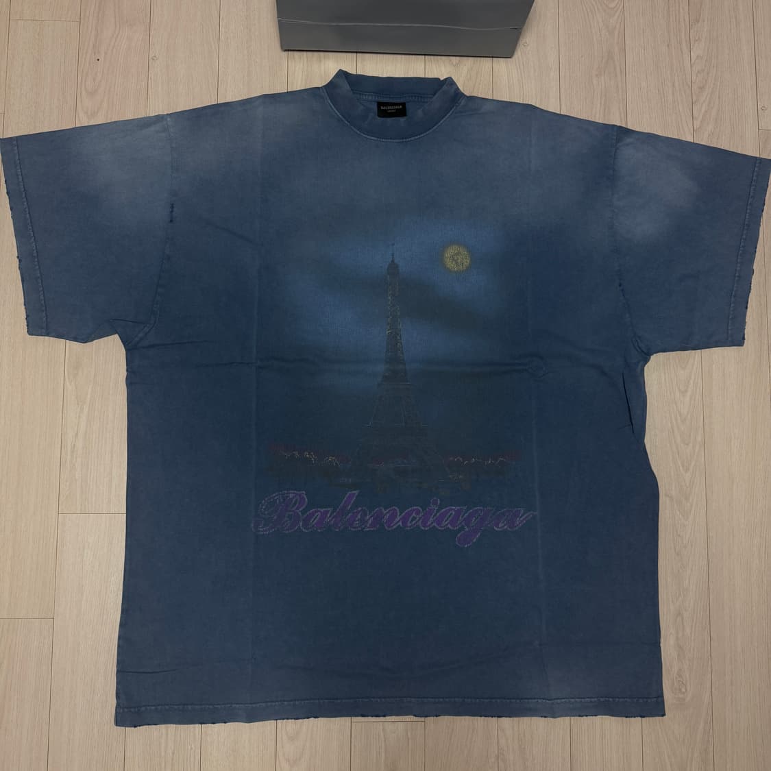 BALENCIAGA 25SS 발렌시아가 파리 문 오버사이즈 티셔츠 블루 상품이미지1