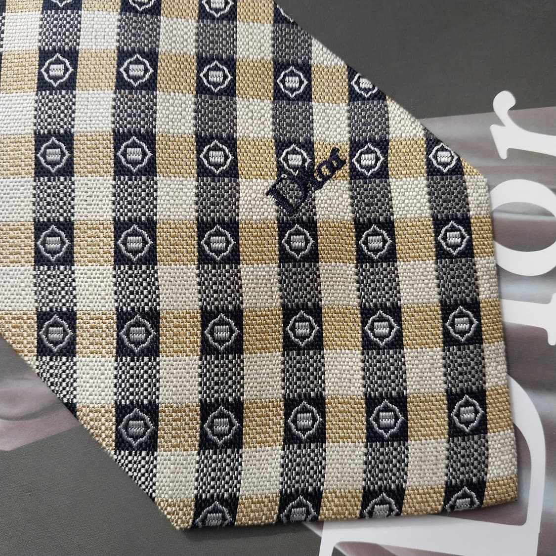 크리스찬 디올 넥타이 베이지 체크 패턴 9.5cm A등급 K2174
 상품이미지5