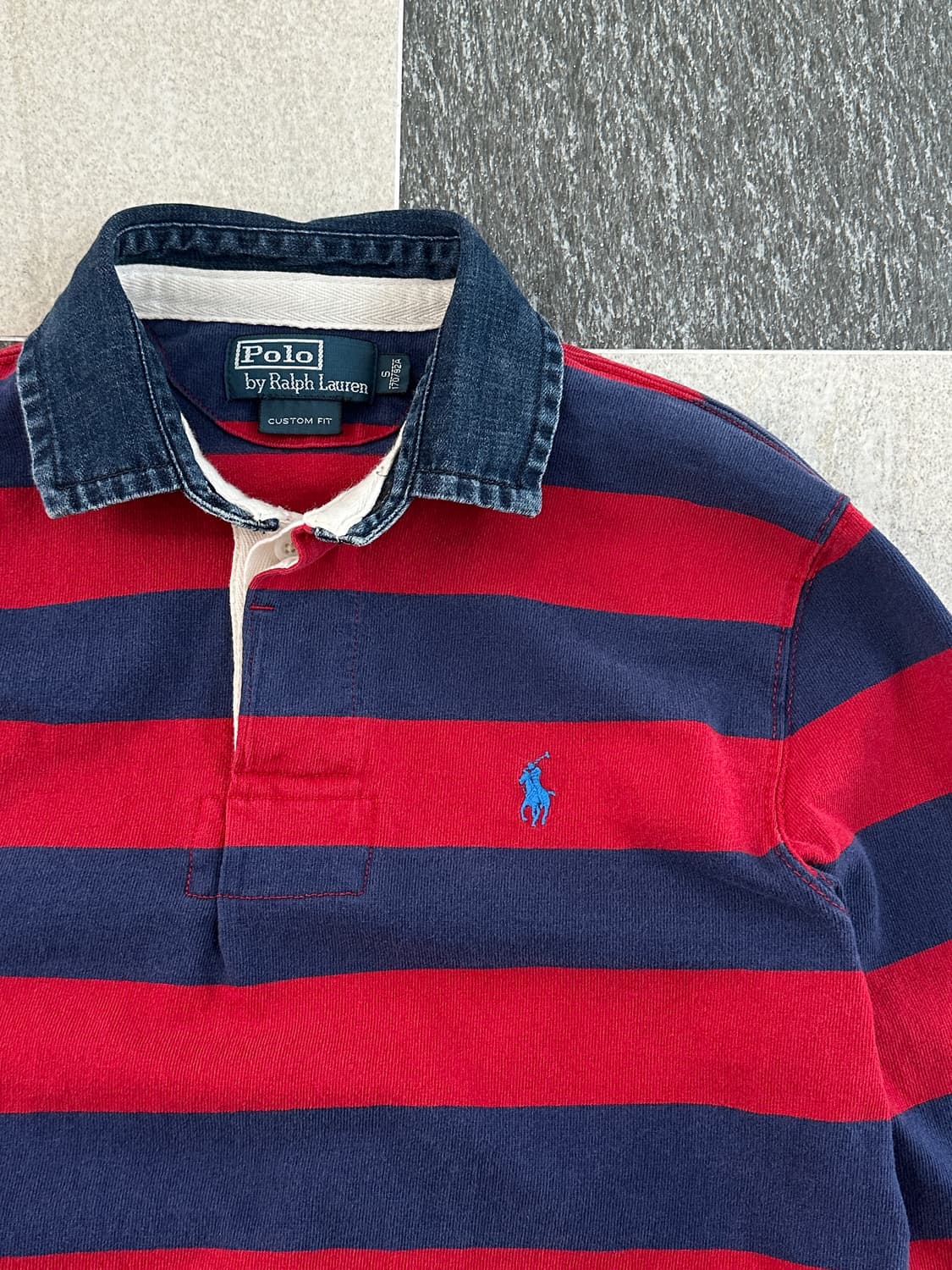 폴로 랄프로렌 스트라이프 데님 럭비 카라 티셔츠 상품이미지4