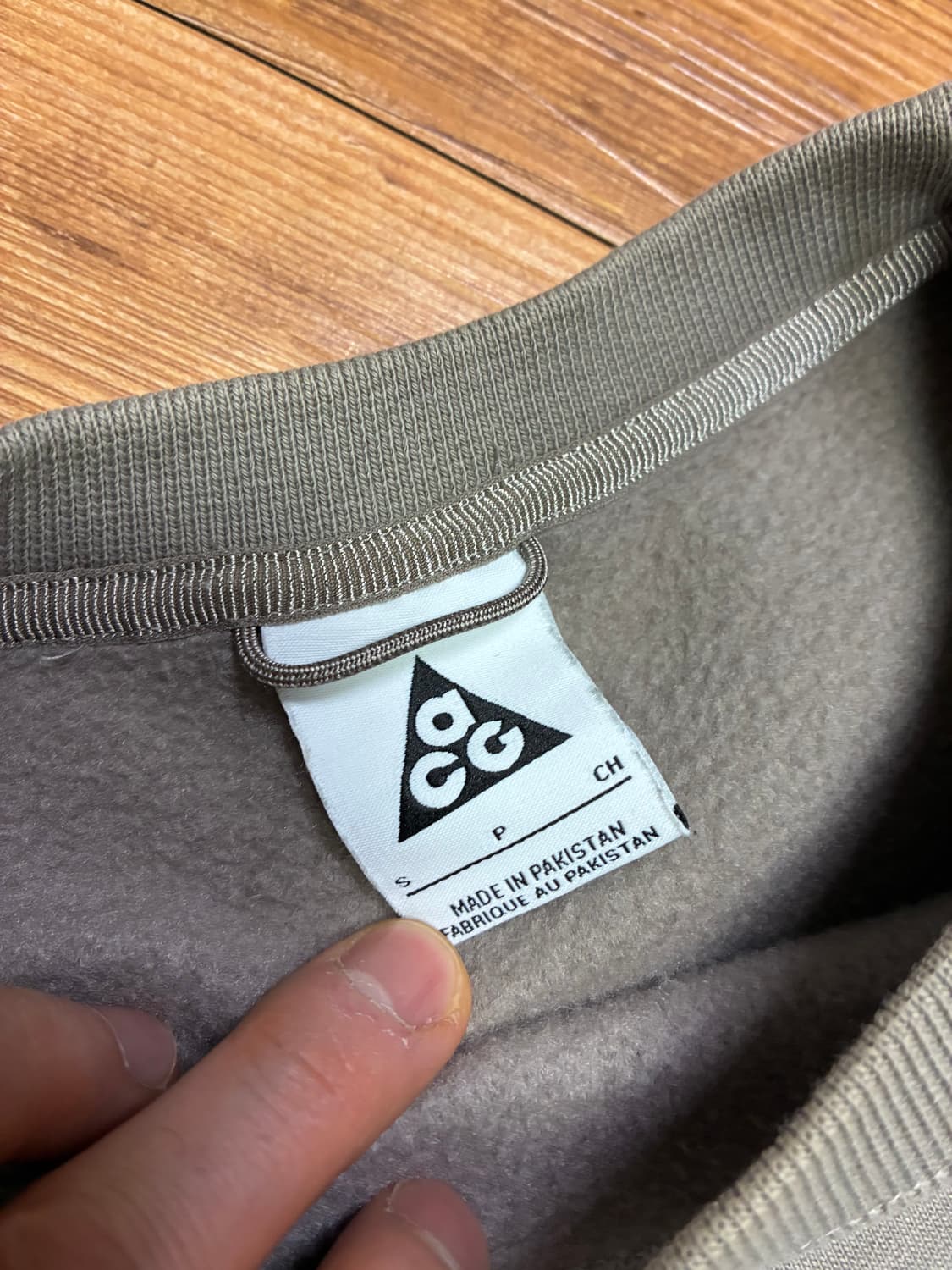 나이키 ACG 선샤인 그래픽 플리스 크루넥 맨투맨 상품이미지3