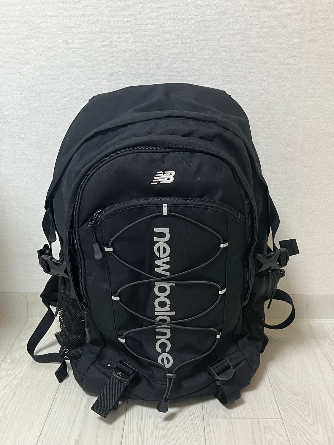 뉴발란스 백팩 상품이미지1