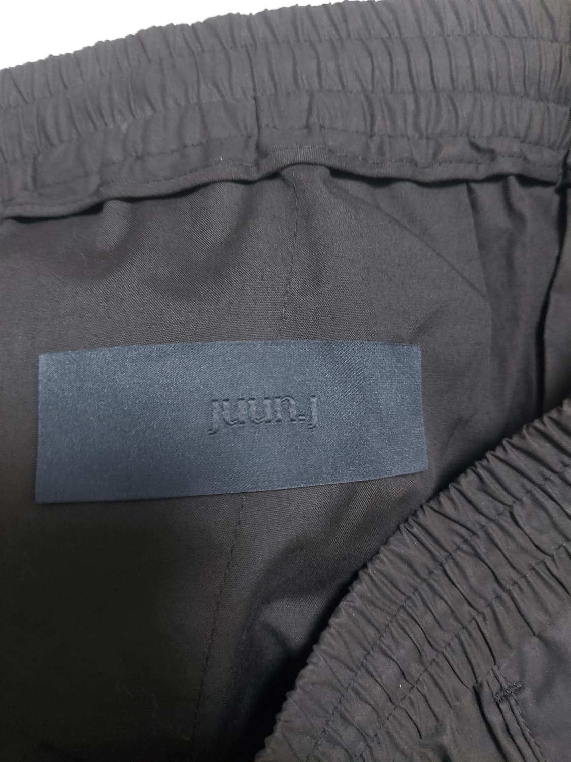 새제품 준지 Junn.J 블랙 카고 바지 52 상품이미지5