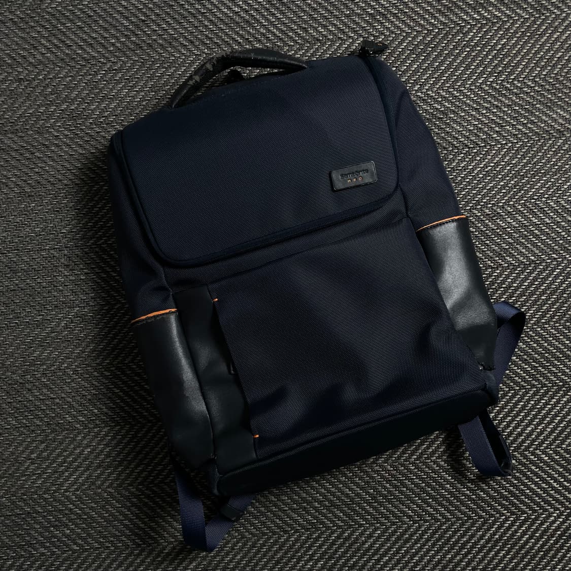 샘소나이트 미니멀 네이비 백팩y 4710 상품이미지1