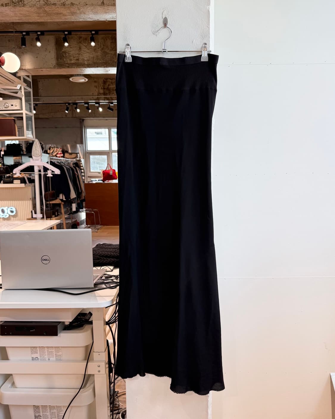 릭 오웬스 16ss 블랙 셔링 롱 스커트  상품이미지2