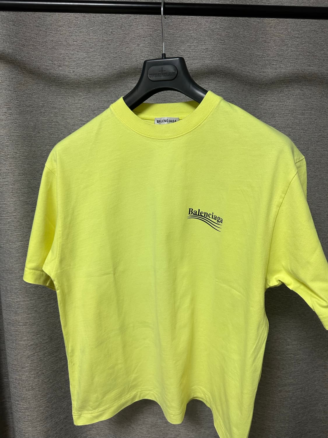 발렌시아가 웨이브로고 반팔 네온 (103/xs) 상품이미지1