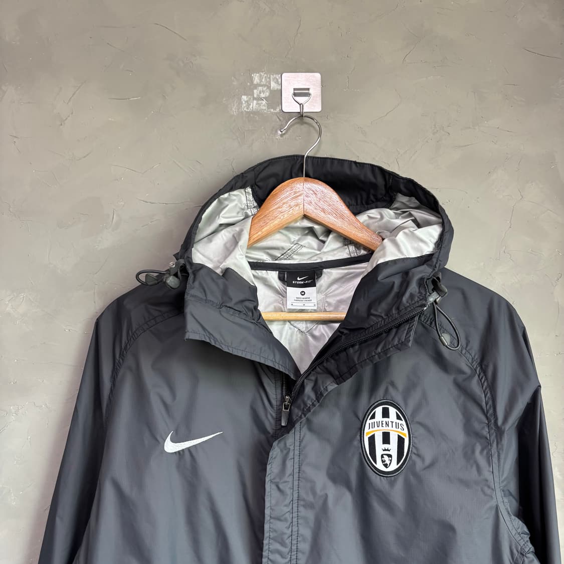 나이키 유벤투스 바람막이  상품이미지2
