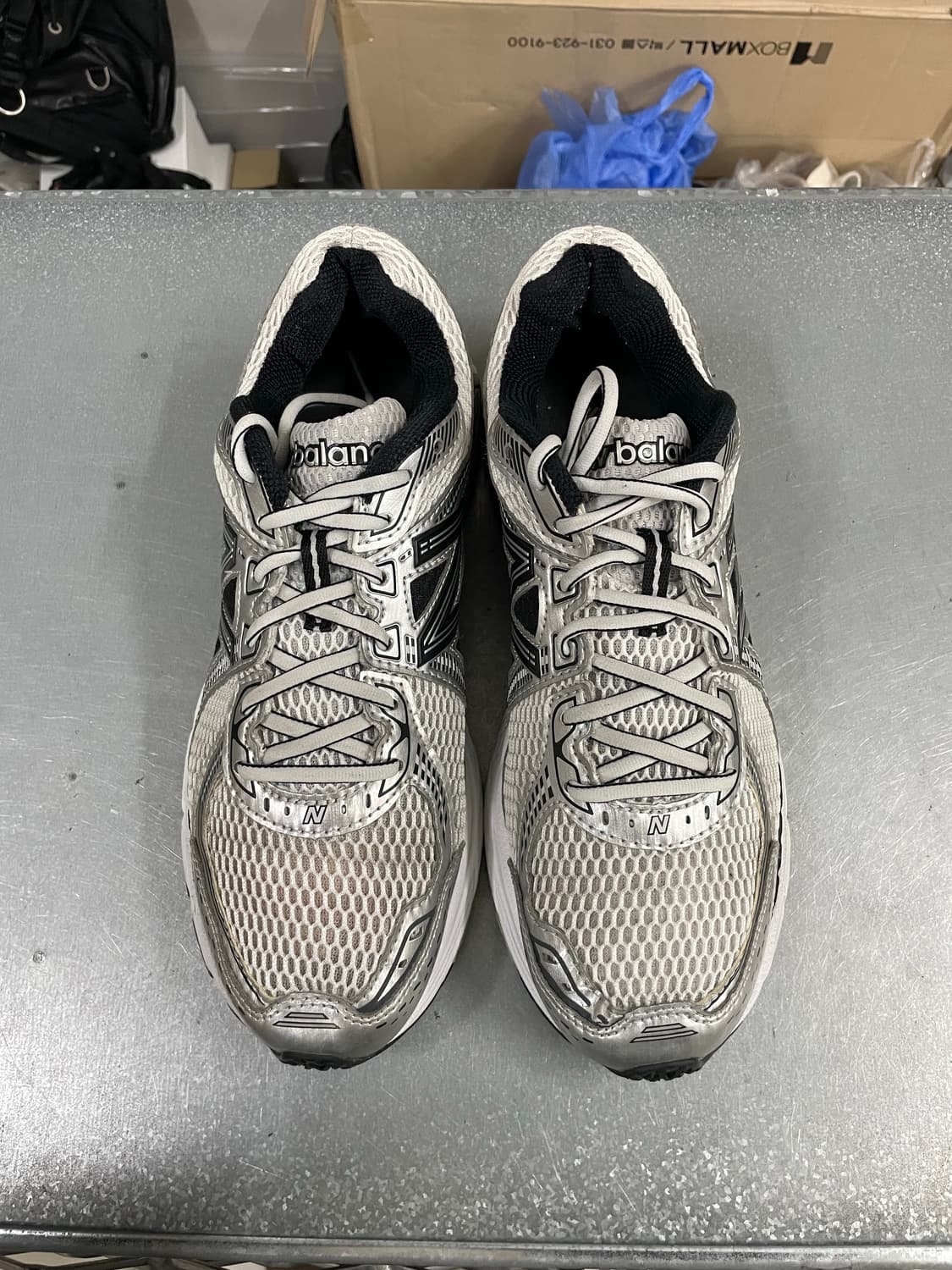 뉴발란스 860v2 화이트 블랙 실버 270 상품이미지4